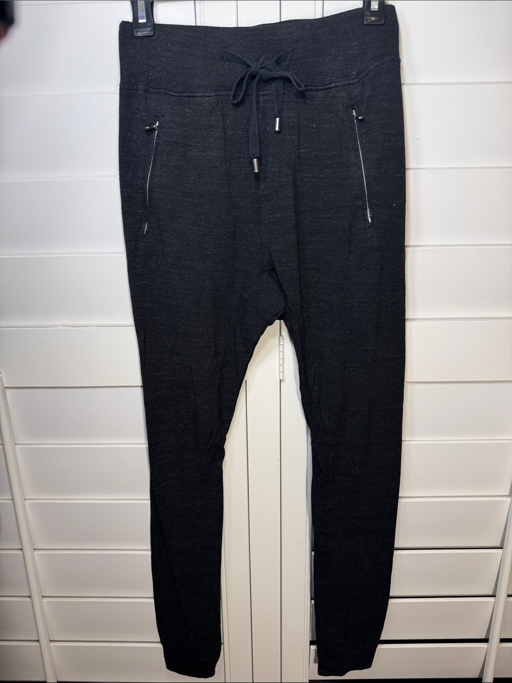 Women’s Heather Black Drawstring Jogger Pants with Zipper Pockets